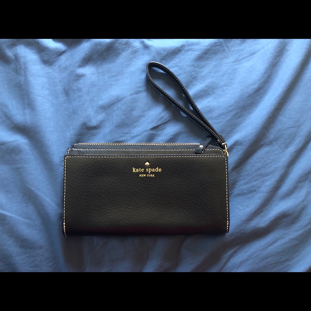 Kate Spade Black Wristlet Wallet